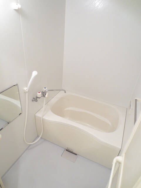 物件内観写真8　(バス／シャワールーム等)