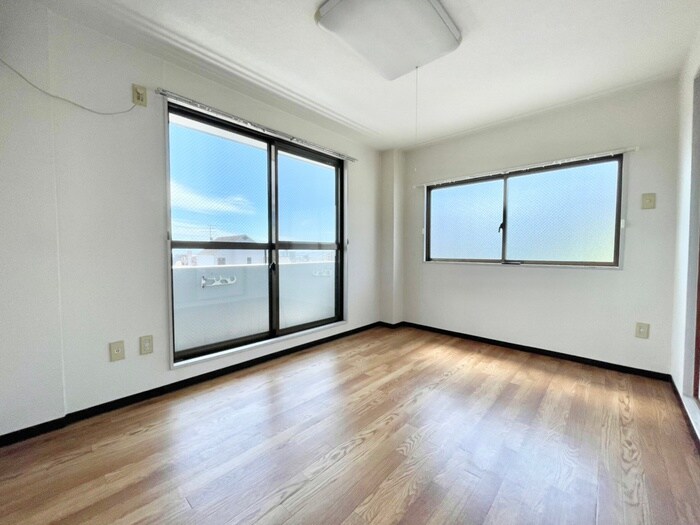 物件内観写真7　(居室)