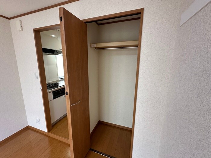 物件内観写真14　(収納)