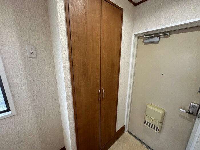 物件内観写真16　(靴箱)