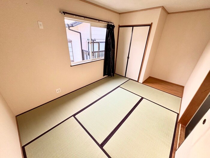 物件内観写真8　(居室)