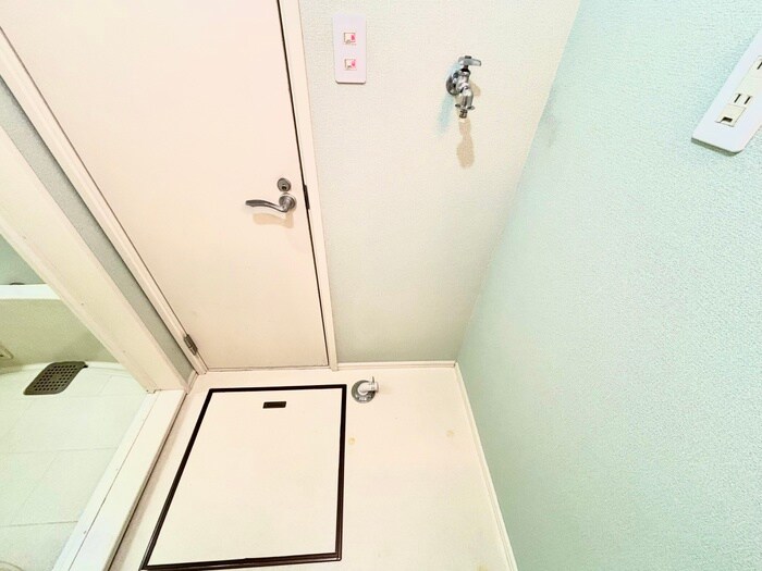 物件内観写真22　(洗濯機置場)