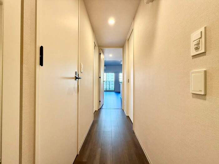 物件内観写真9　(廊下)