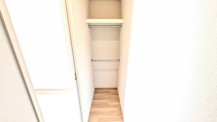 物件内観写真11　(収納)