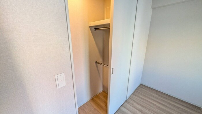 物件内観写真12　(収納)