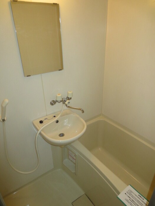 物件内観写真8　(バス／シャワールーム等)