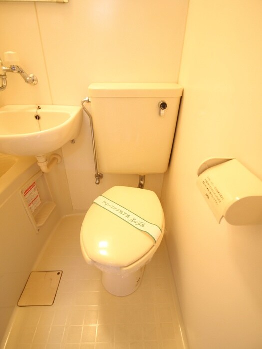 物件内観写真9　(トイレ)