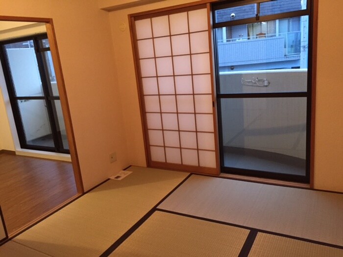 物件内観写真15　(居室)