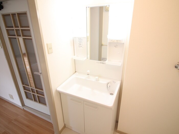 物件内観写真12　(洗面)