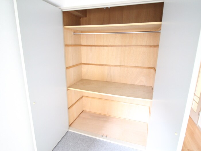 物件内観写真17　(収納)