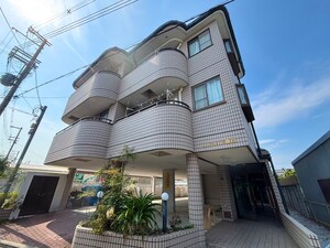 リバーサイド春日外観写真