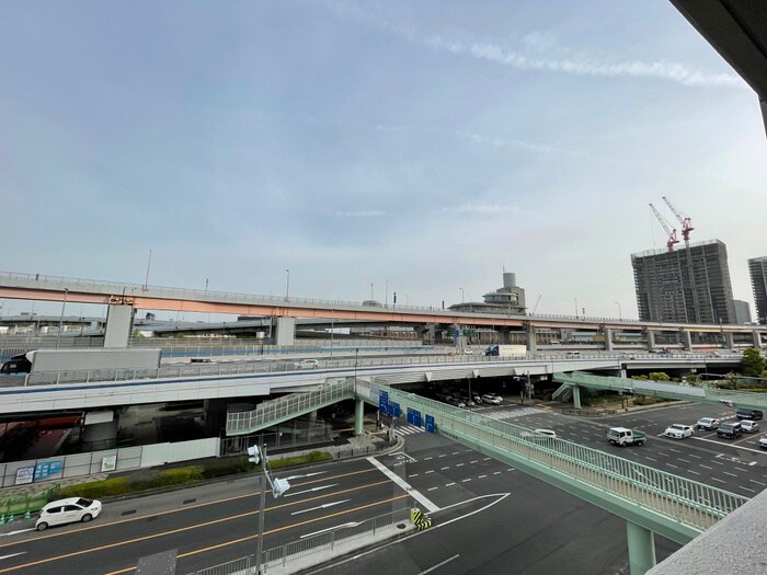 物件内観写真16　(室内からの展望)