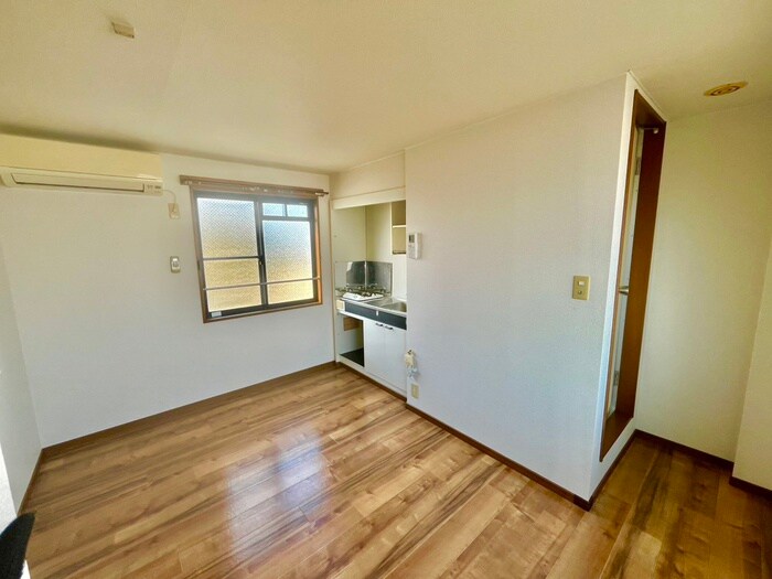 物件内観写真7　(居室)