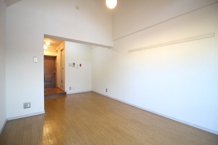 物件内観写真15　(居室)