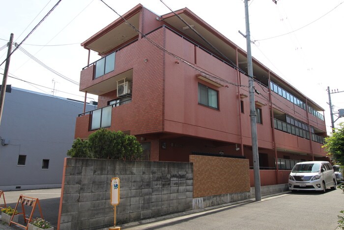 物件外観写真3　(エントランス部分)