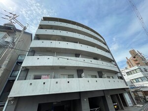 セラフィコート枚方外観写真