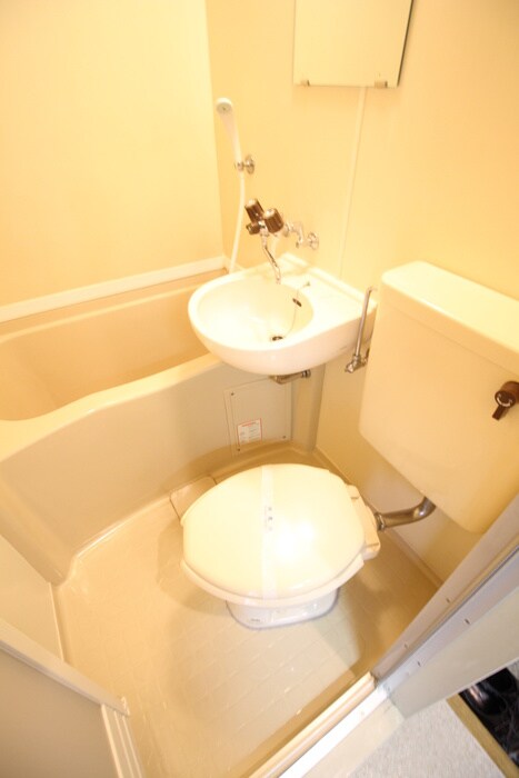 物件内観写真11　(トイレ)