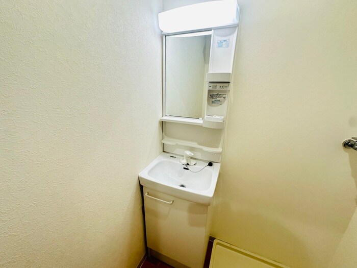 物件内観写真10　(洗面)