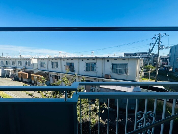 物件内観写真16　(室内からの展望)