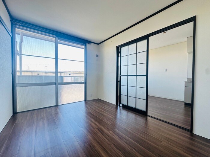 物件内観写真18　(居室)