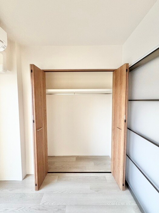 物件内観写真12　(収納)