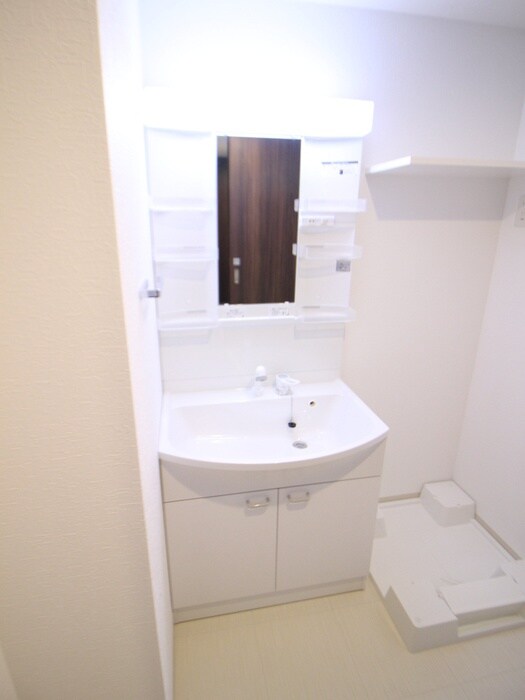 物件内観写真11　(洗面)