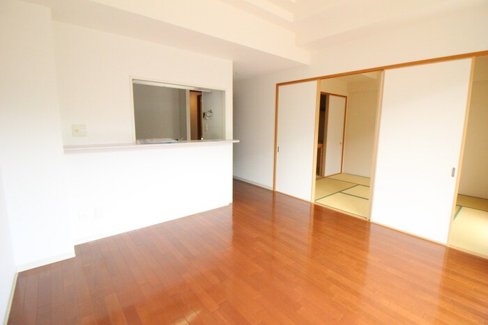 物件内観写真7　(居室)