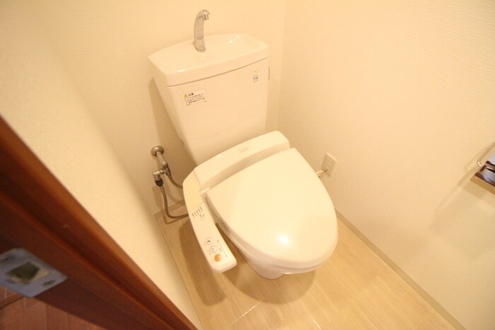 物件内観写真16　(トイレ)