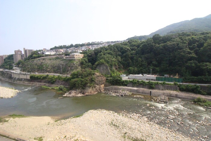 物件内観写真22　(室内からの展望)