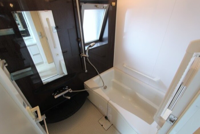 物件内観写真9　(バス／シャワールーム等)