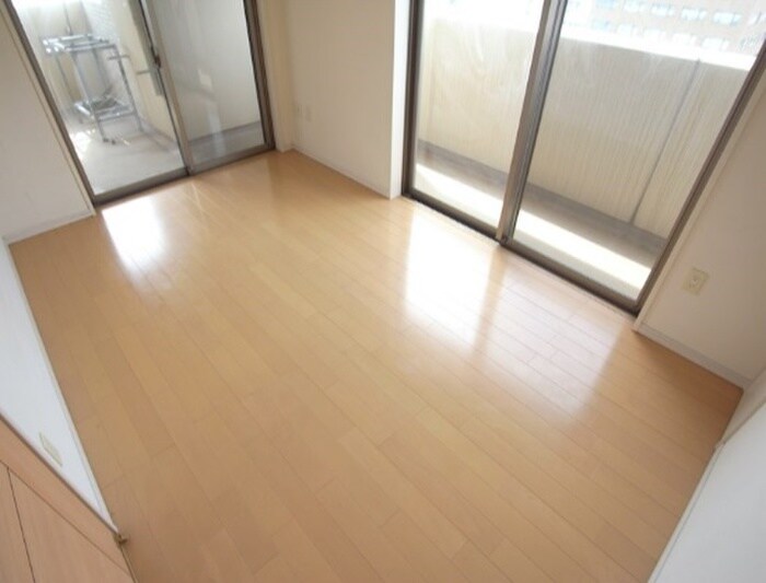 物件内観写真13　(居室)