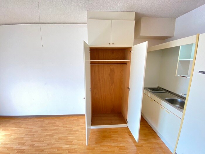 物件内観写真13　(収納)