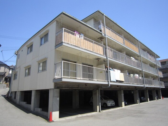 物件外観写真1　(外観写真)