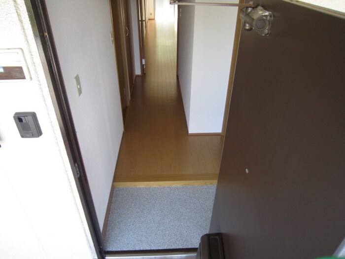 物件内観写真19　(廊下)