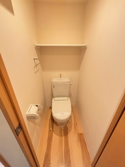 物件内観写真11　(トイレ)