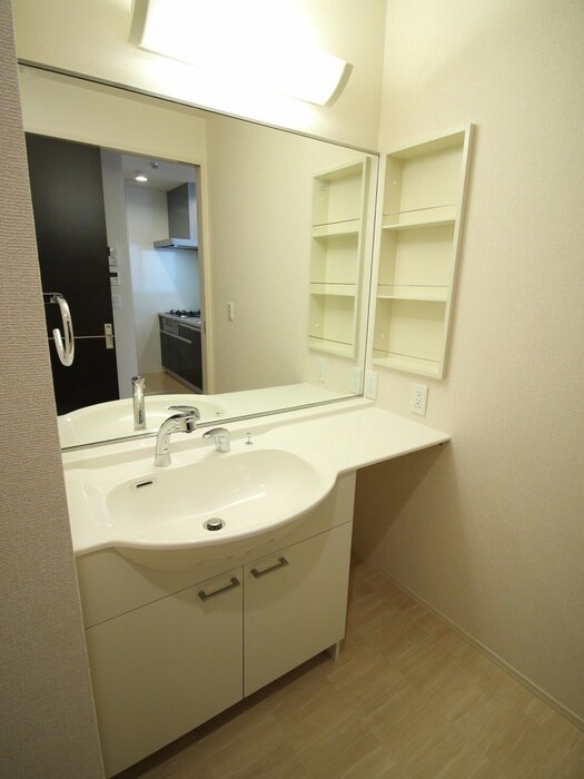 物件内観写真10　(洗面)