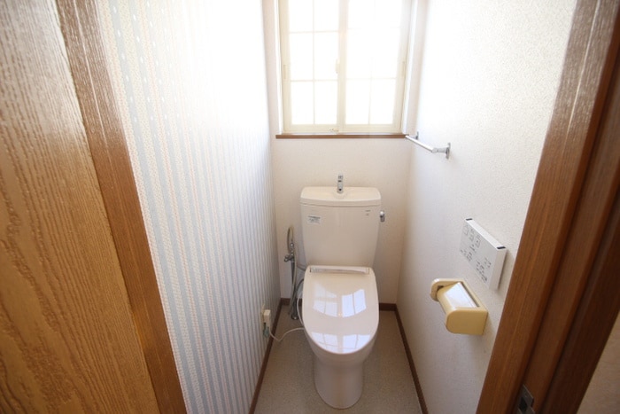 物件内観写真11　(トイレ)