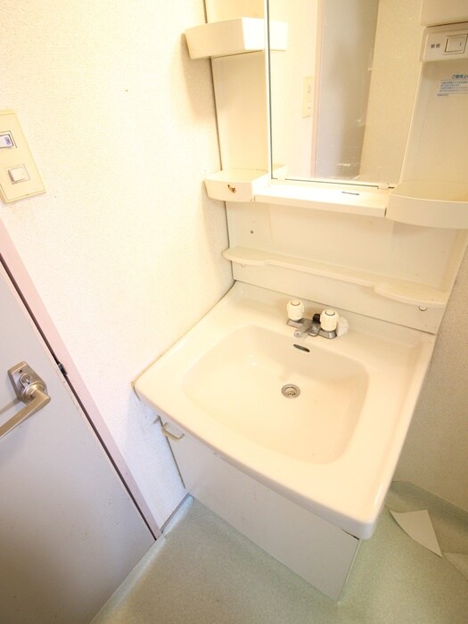 物件内観写真13　(洗面)