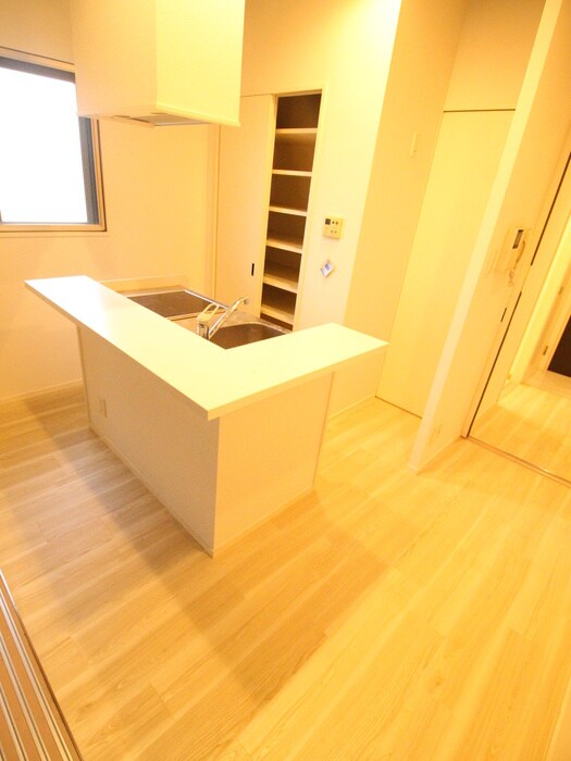 物件内観写真15　(居室)