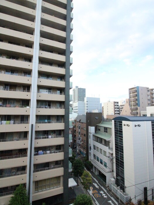 物件内観写真22　(室内からの展望)