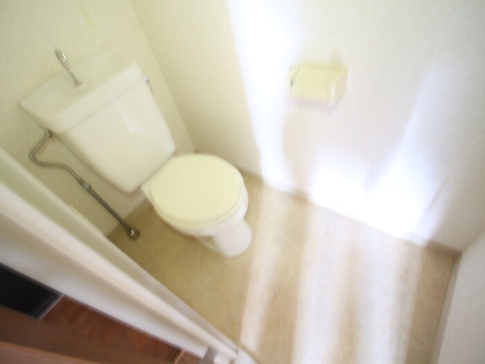 物件内観写真14　(トイレ)