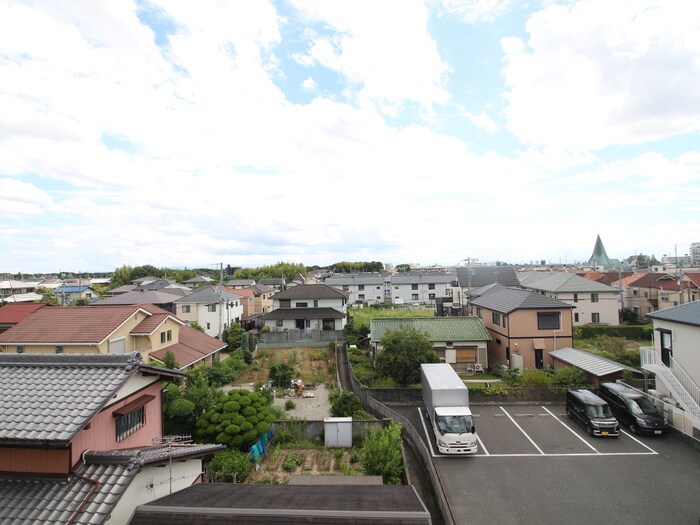 物件内観写真20　(室内からの展望)