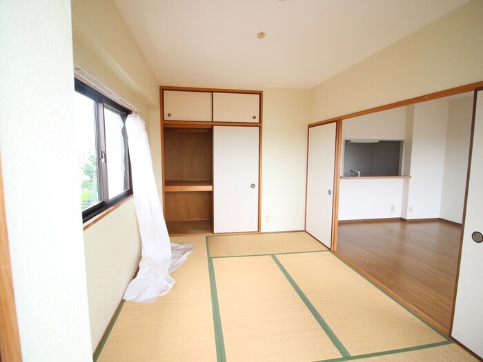 物件内観写真21　(居室)