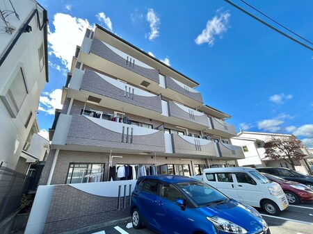 ヴェルジュール桂川外観写真