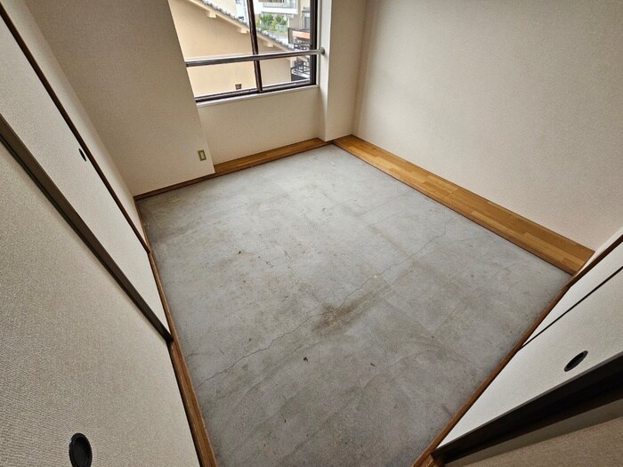 物件内観写真18　(居室)