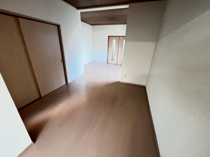 物件内観写真13　(居室)