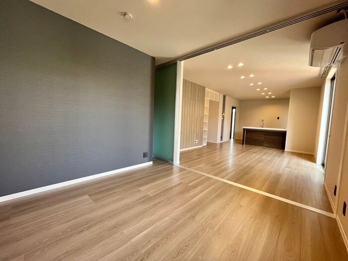 物件内観写真9　(居室)