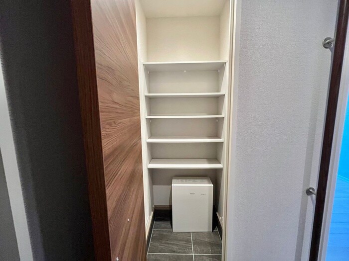 物件内観写真11　(靴箱)