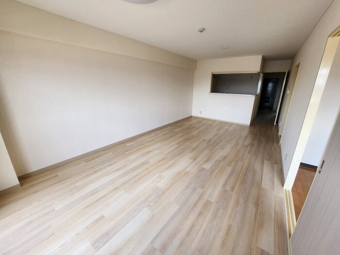 物件内観写真13　(居室)