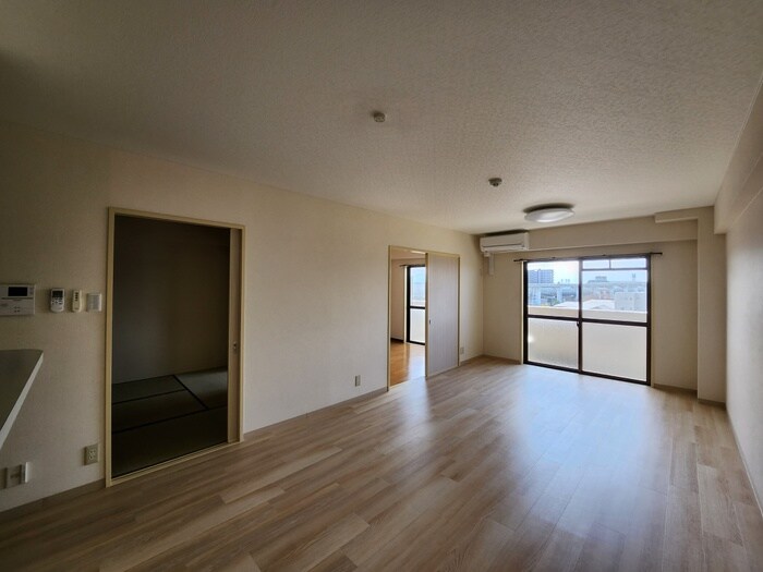 物件内観写真22　(居室)